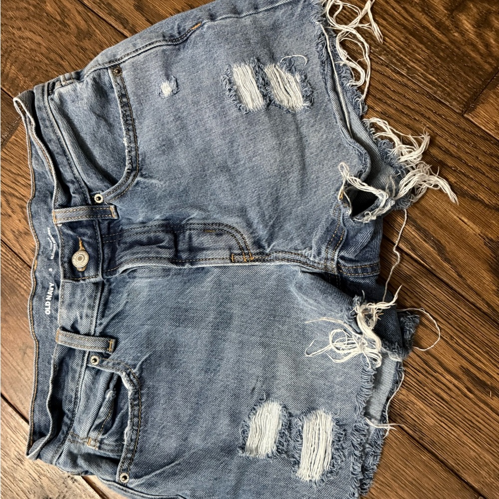 Old Navy Women's Distressed Denim Shorts